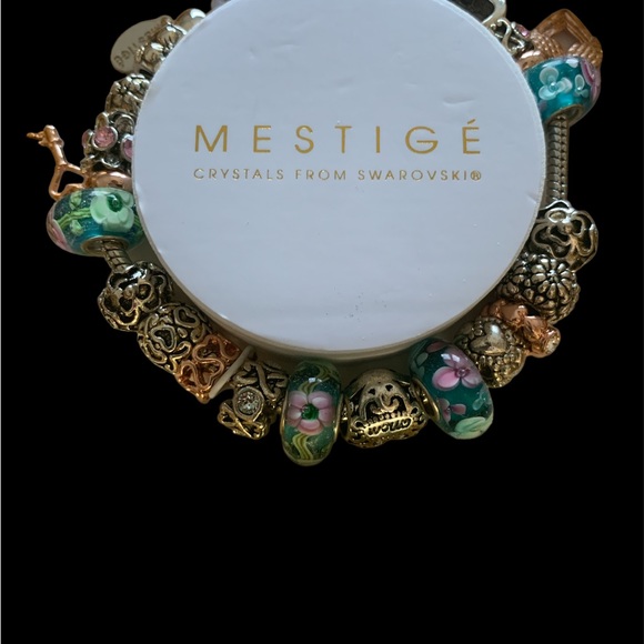 Jewelry - ✨HP✨Two-Tone Cherished Bracelet